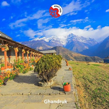 Kotee Home Hotel Pokhara Exteriör bild