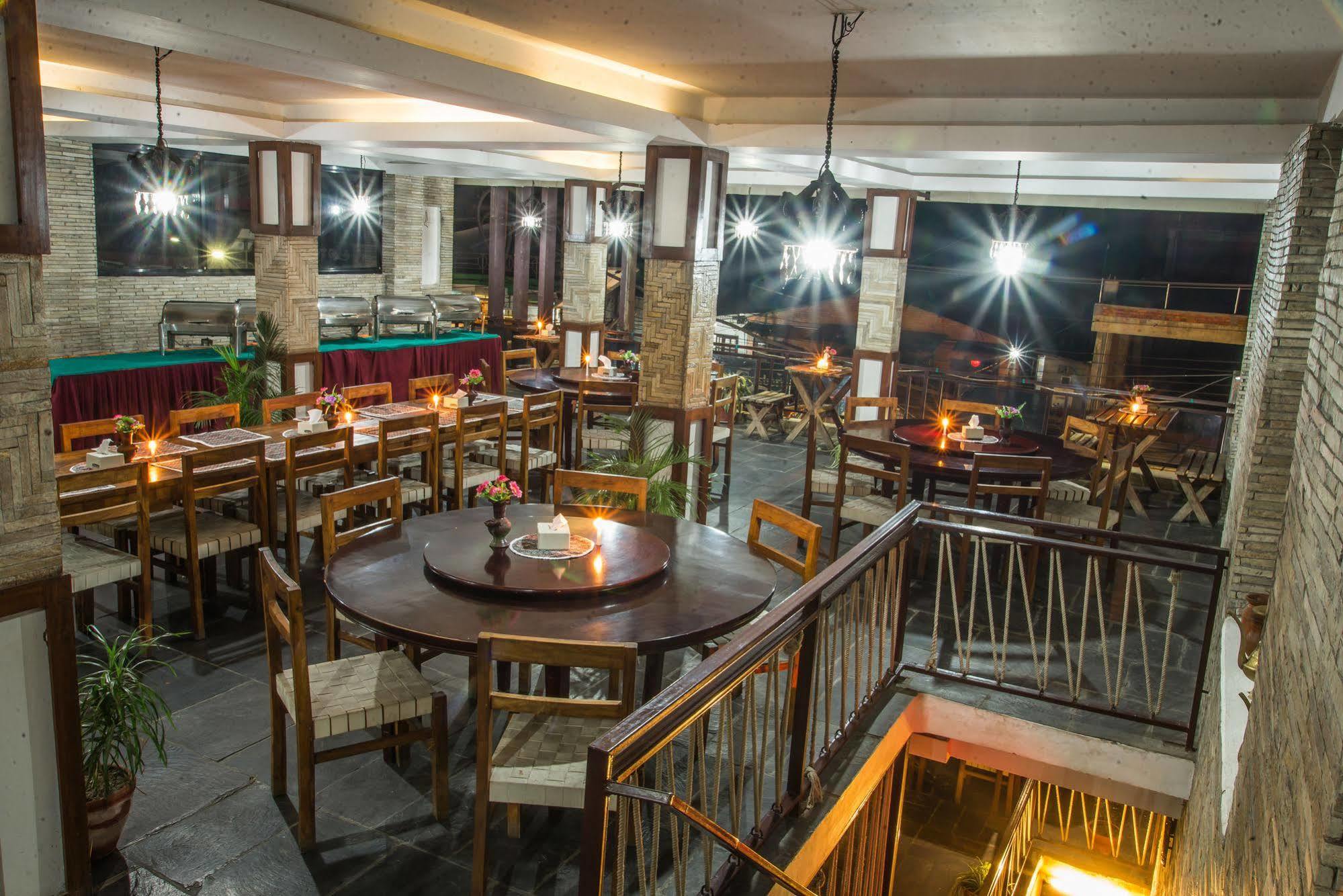 Kotee Home Hotel Pokhara Exteriör bild