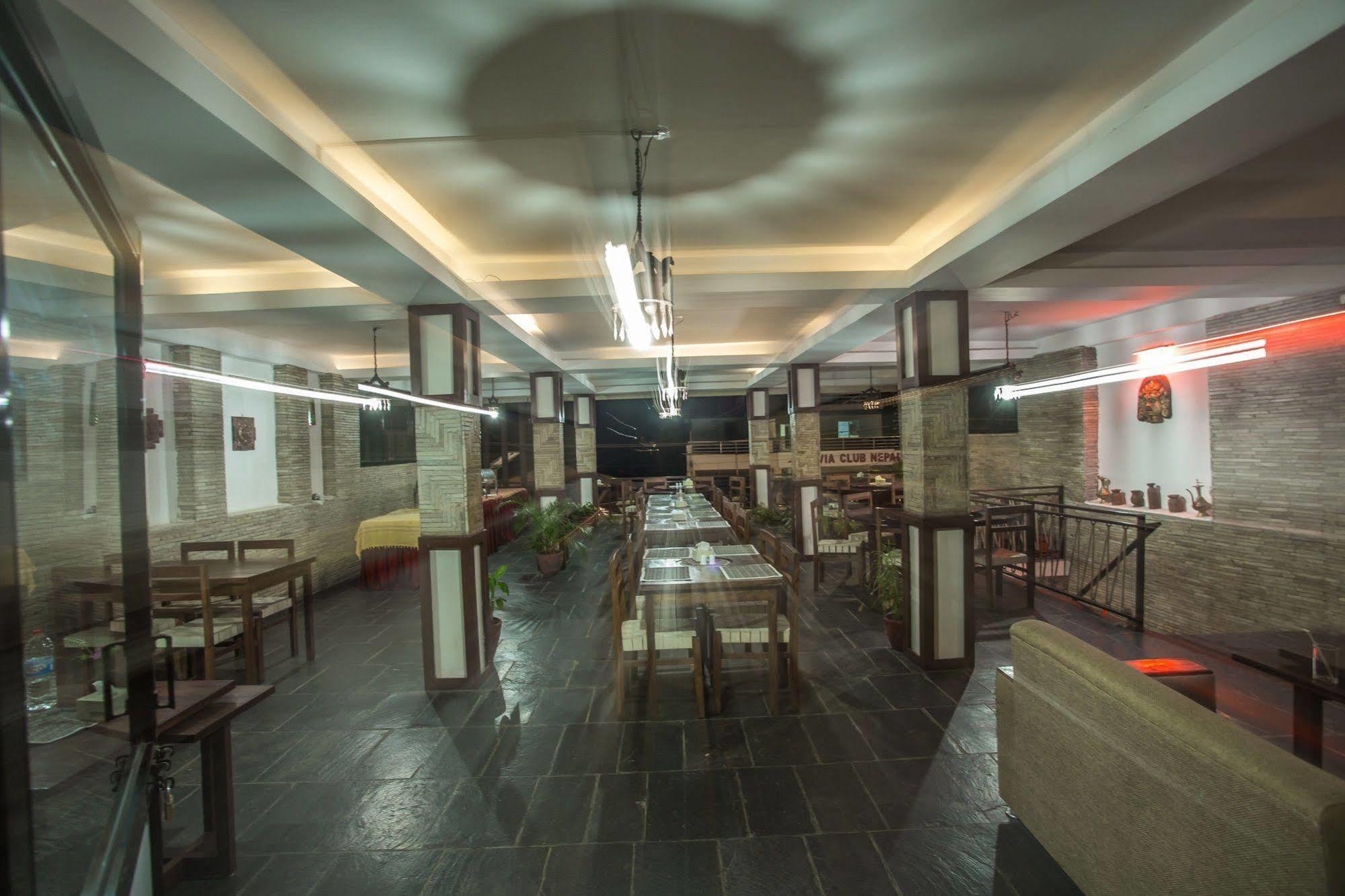 Kotee Home Hotel Pokhara Exteriör bild