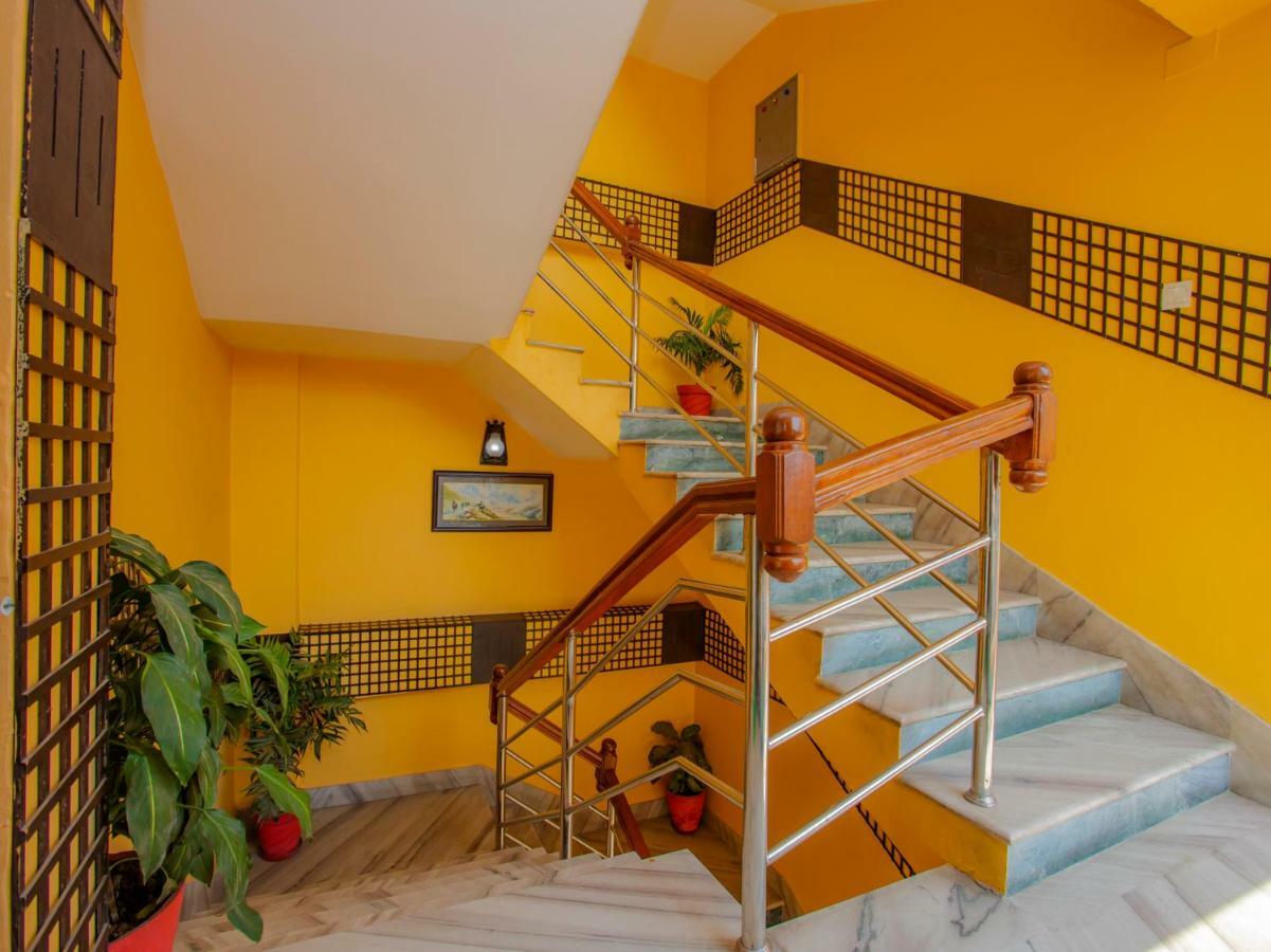 Kotee Home Hotel Pokhara Exteriör bild