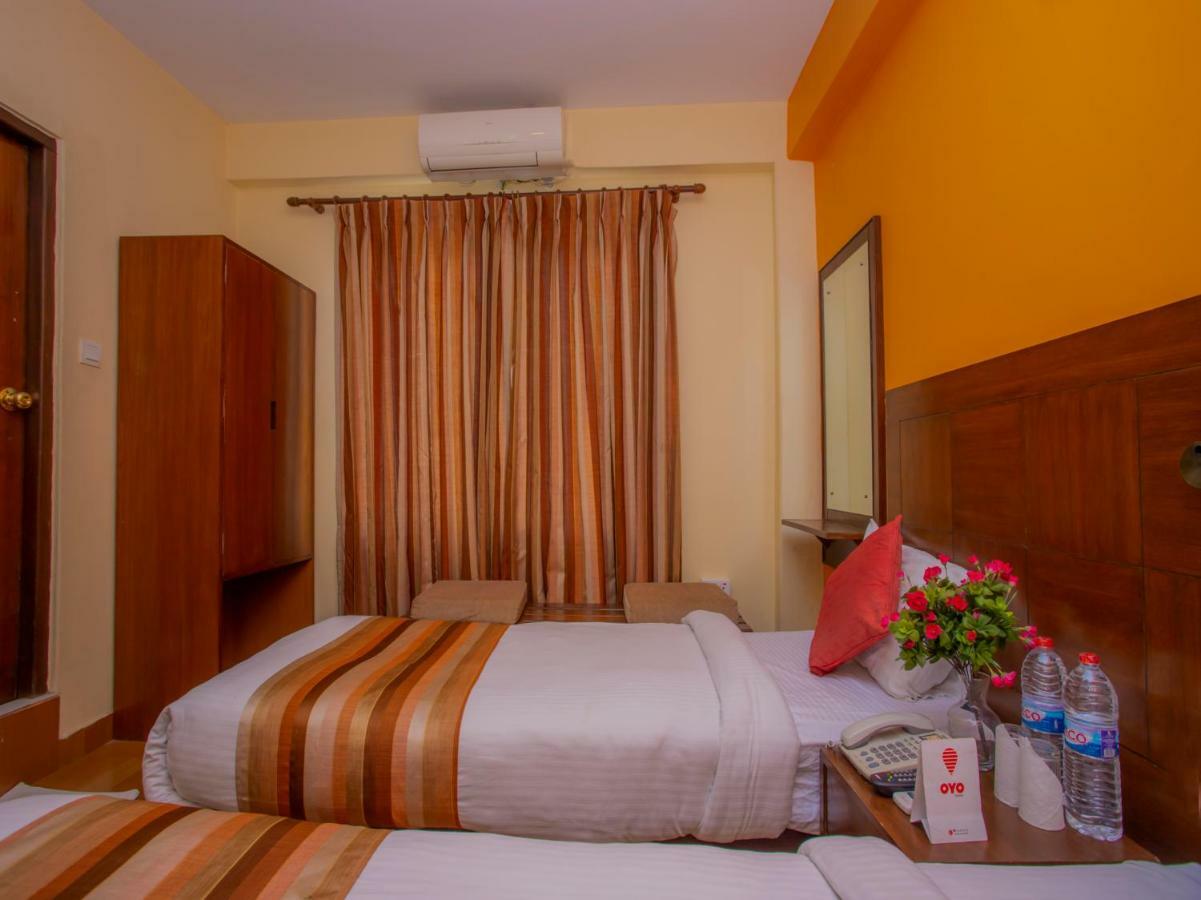 Kotee Home Hotel Pokhara Exteriör bild