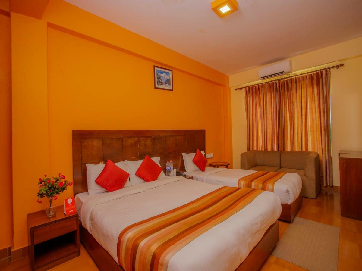 Kotee Home Hotel Pokhara Exteriör bild