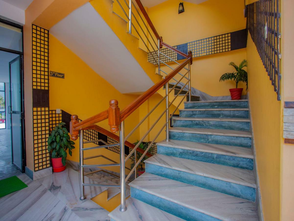 Kotee Home Hotel Pokhara Exteriör bild