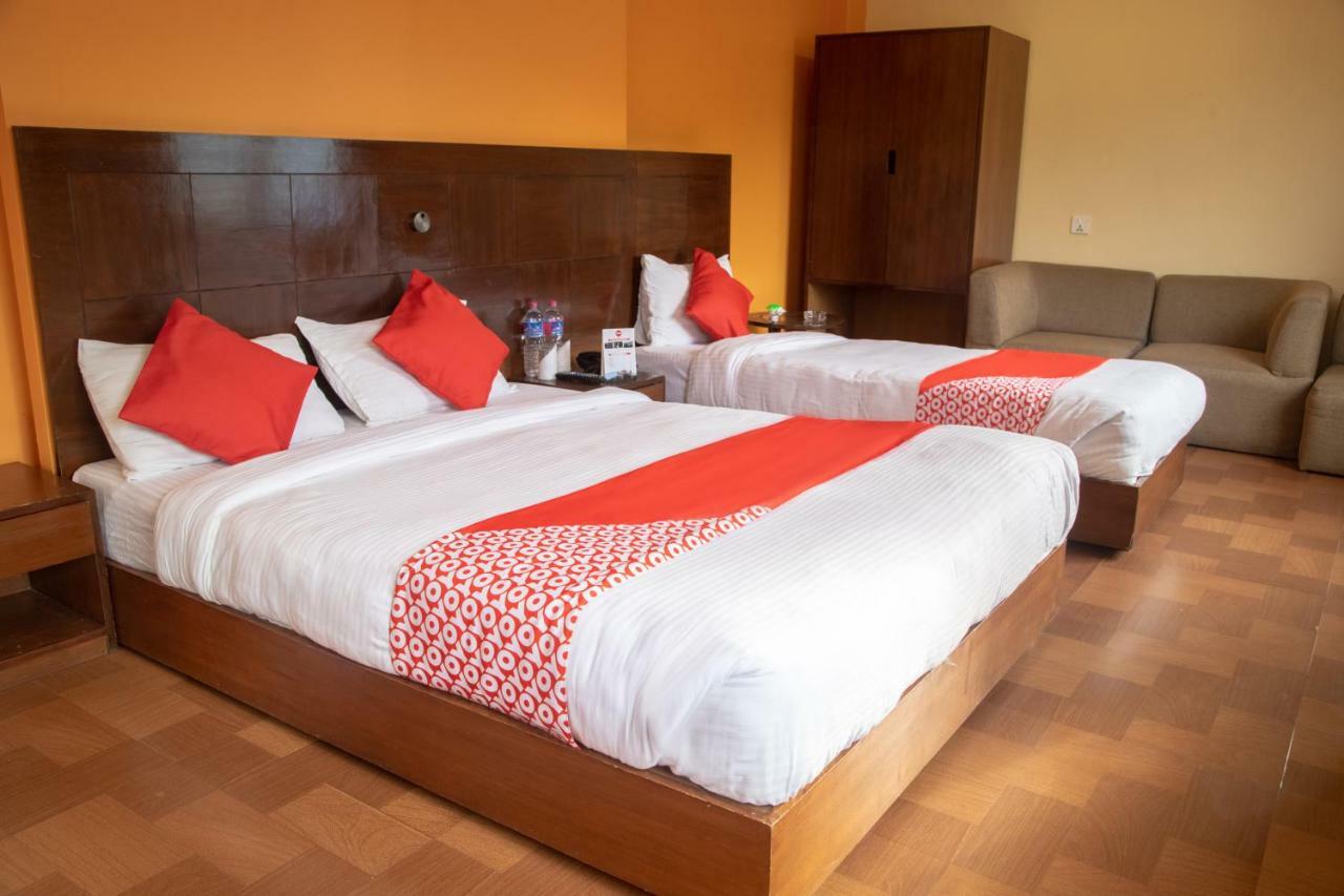 Kotee Home Hotel Pokhara Exteriör bild