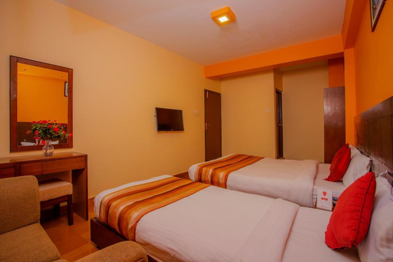 Kotee Home Hotel Pokhara Exteriör bild