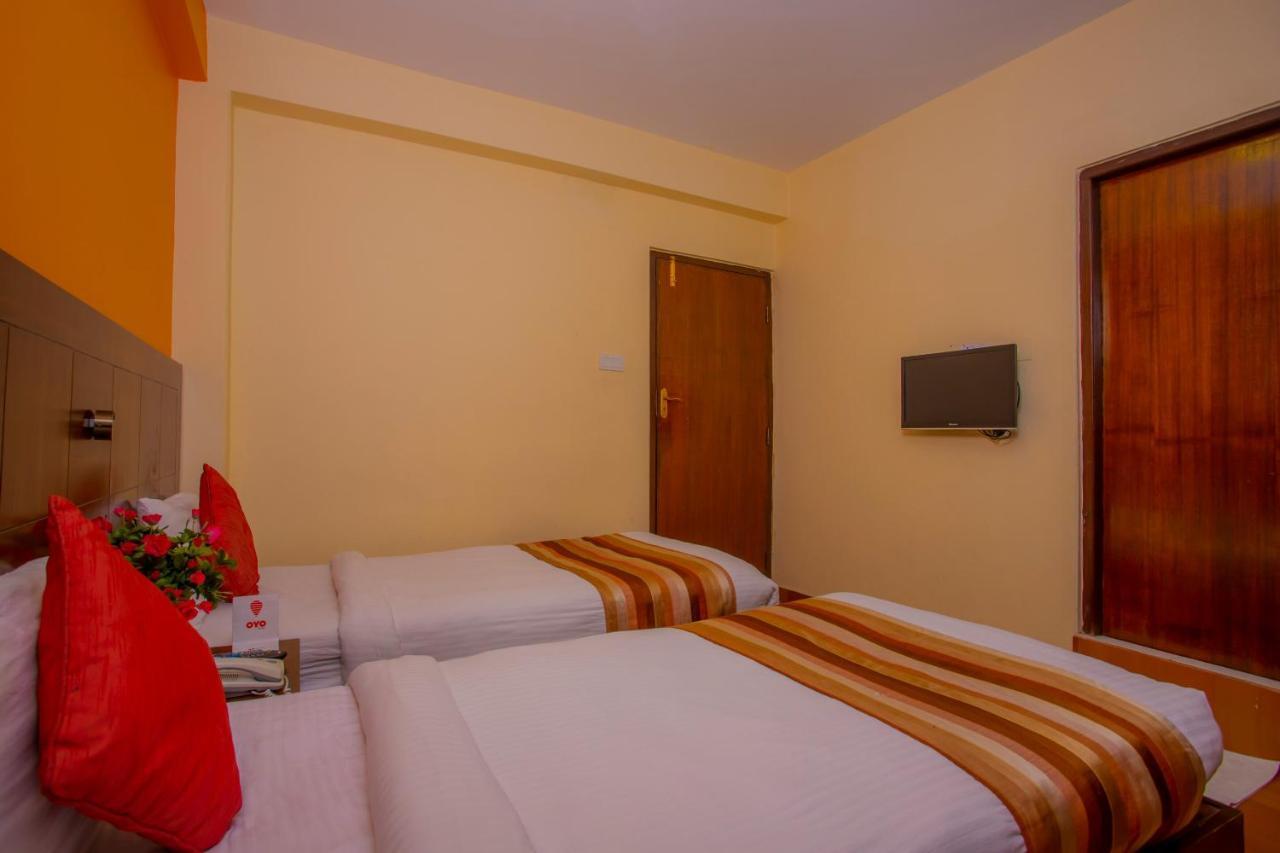 Kotee Home Hotel Pokhara Exteriör bild